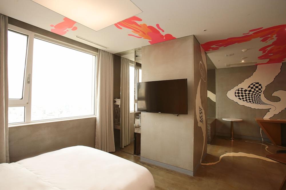 Hotel The Designers Hongdae Seoul Exterior photo